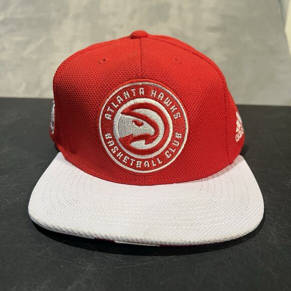 Atlanta Hawks Snapback Hat Mens One Size Adjustable Red White Adidas Cap NBA - Picture 1 of 8